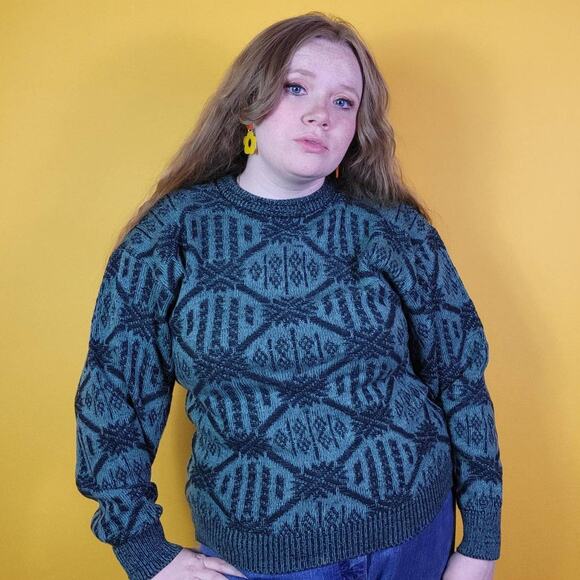 Vintage Knit Patterned Geometric Green Black Chunky Sweater, M - Picture 1 of 4